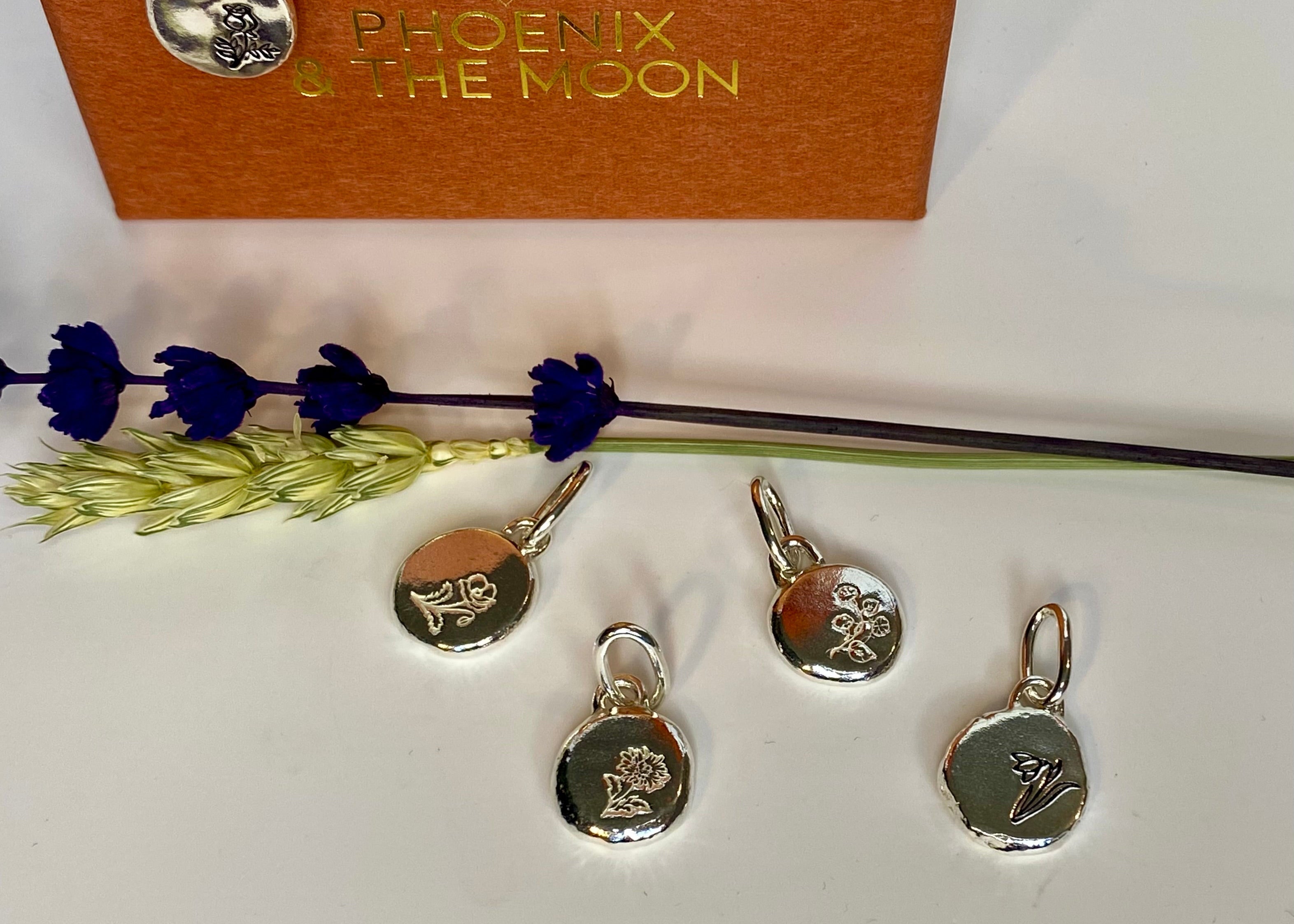 Birth Flower Coriandoli Necklace
