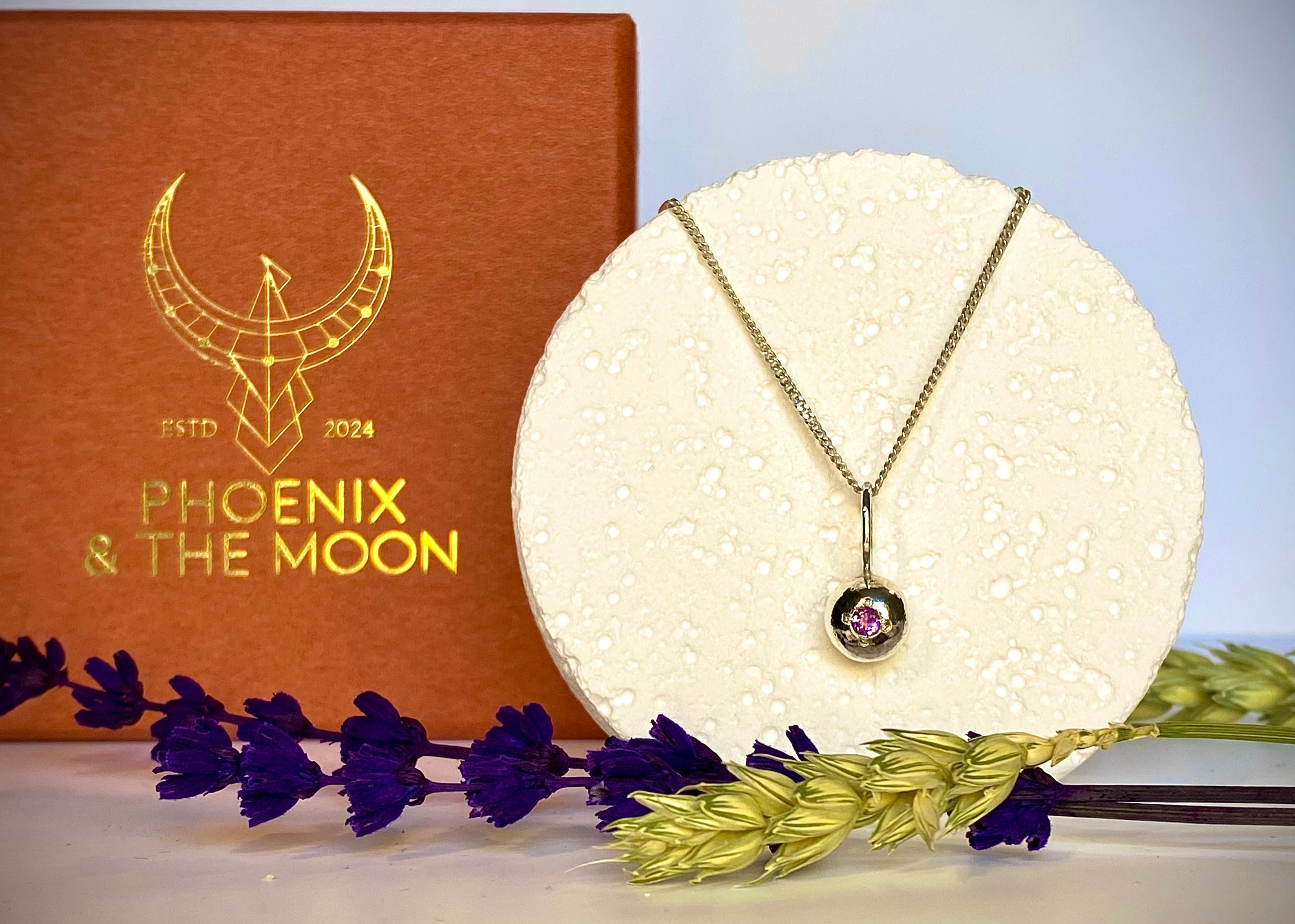 Classic Pepita Necklace