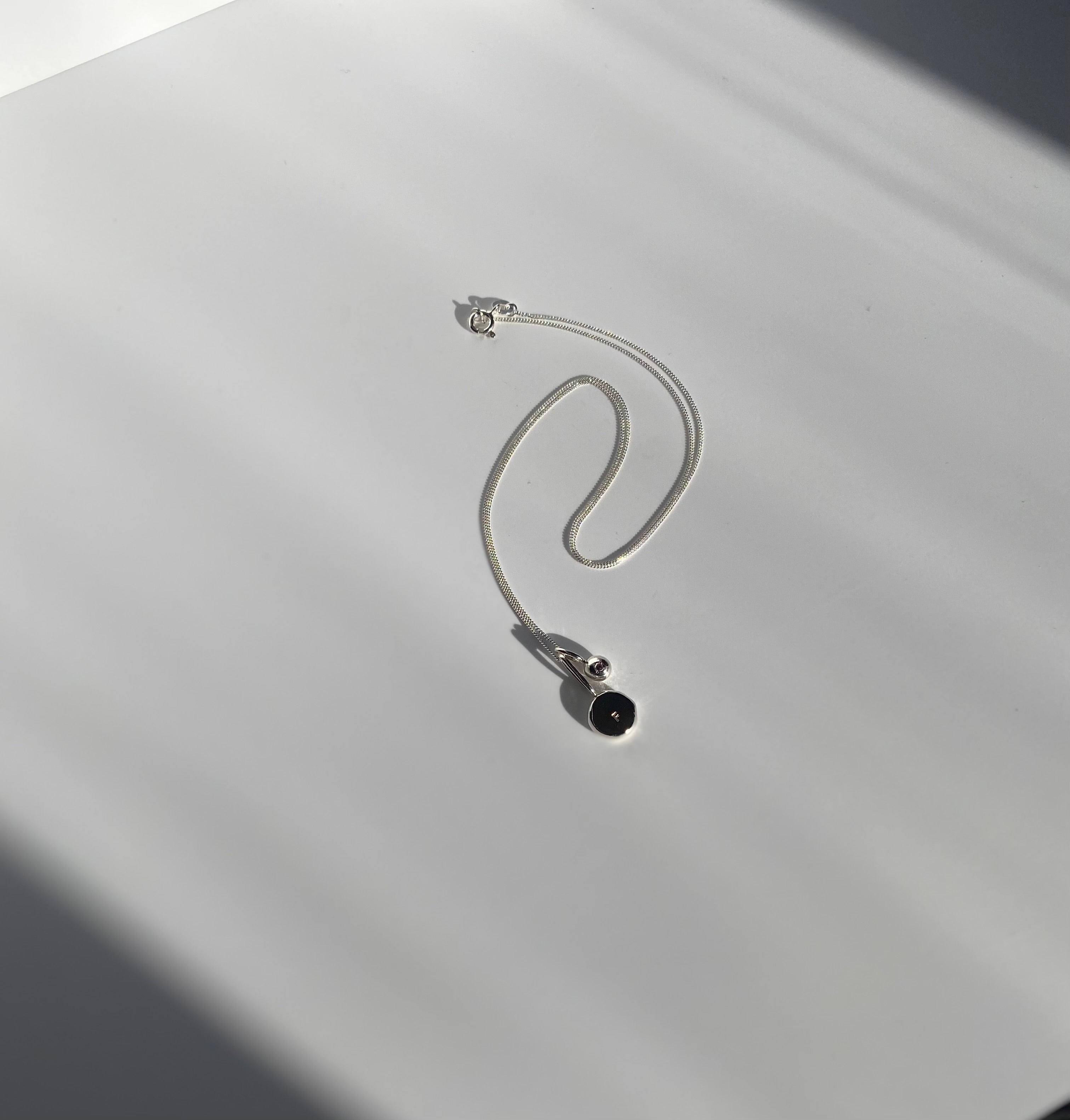 Coriandoli initial charm necklace