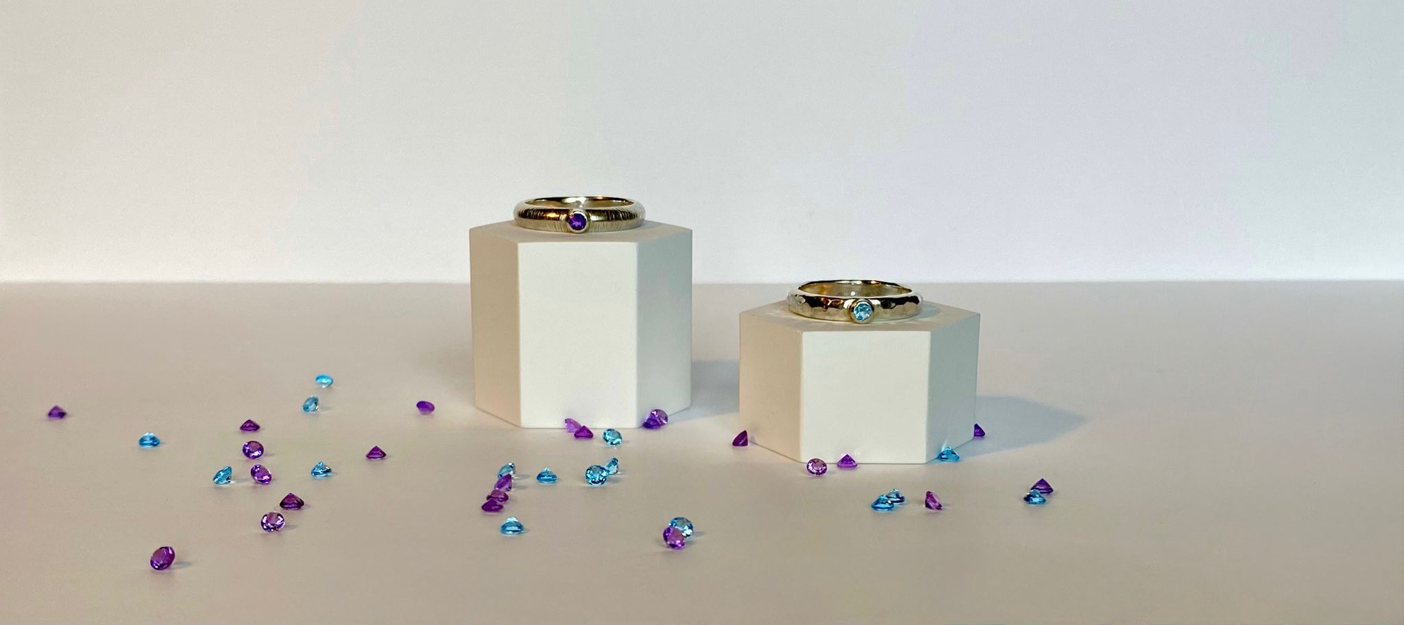 D-shaped rings with birthstones