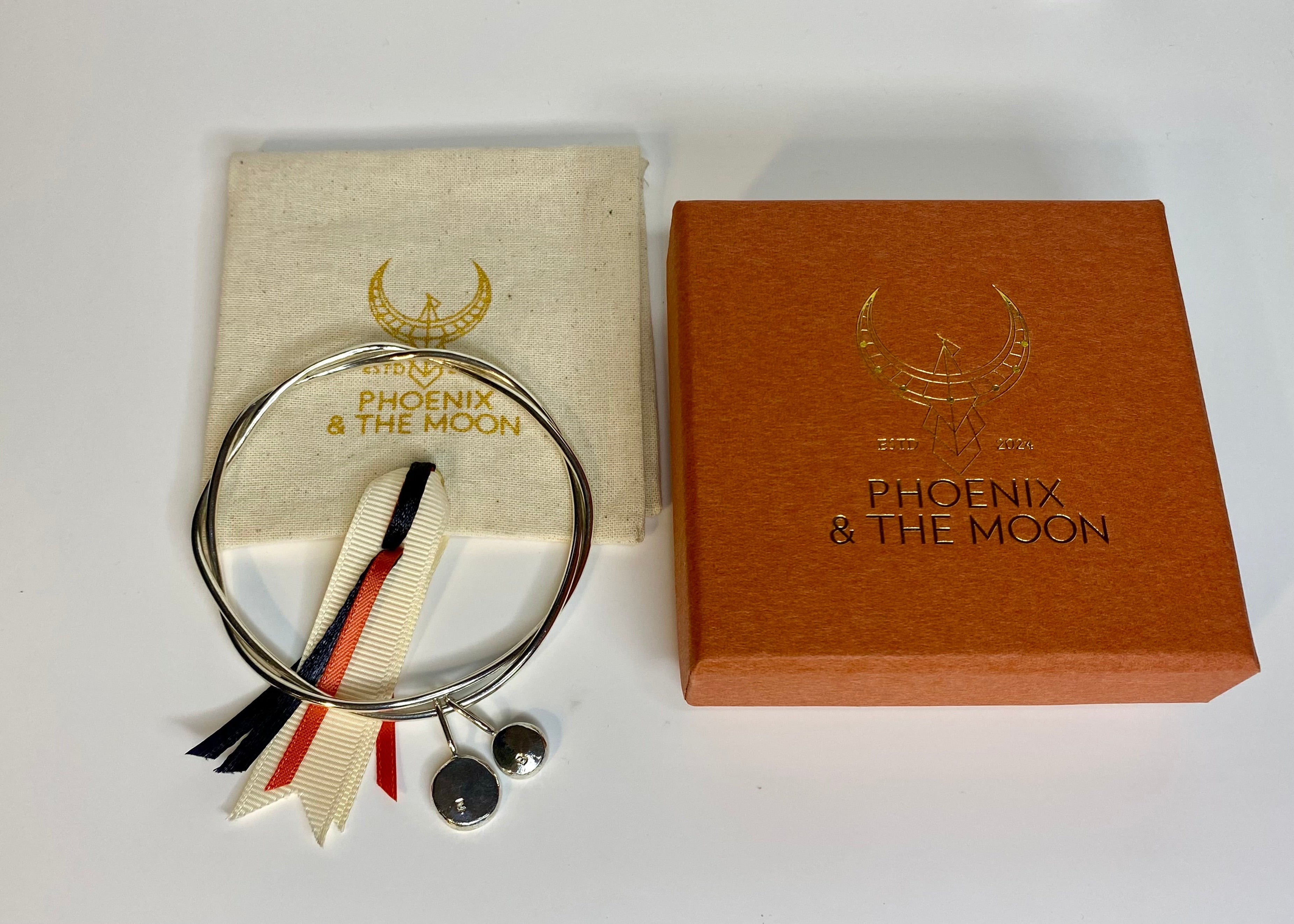 Our Roots Coriandoli charm bangle