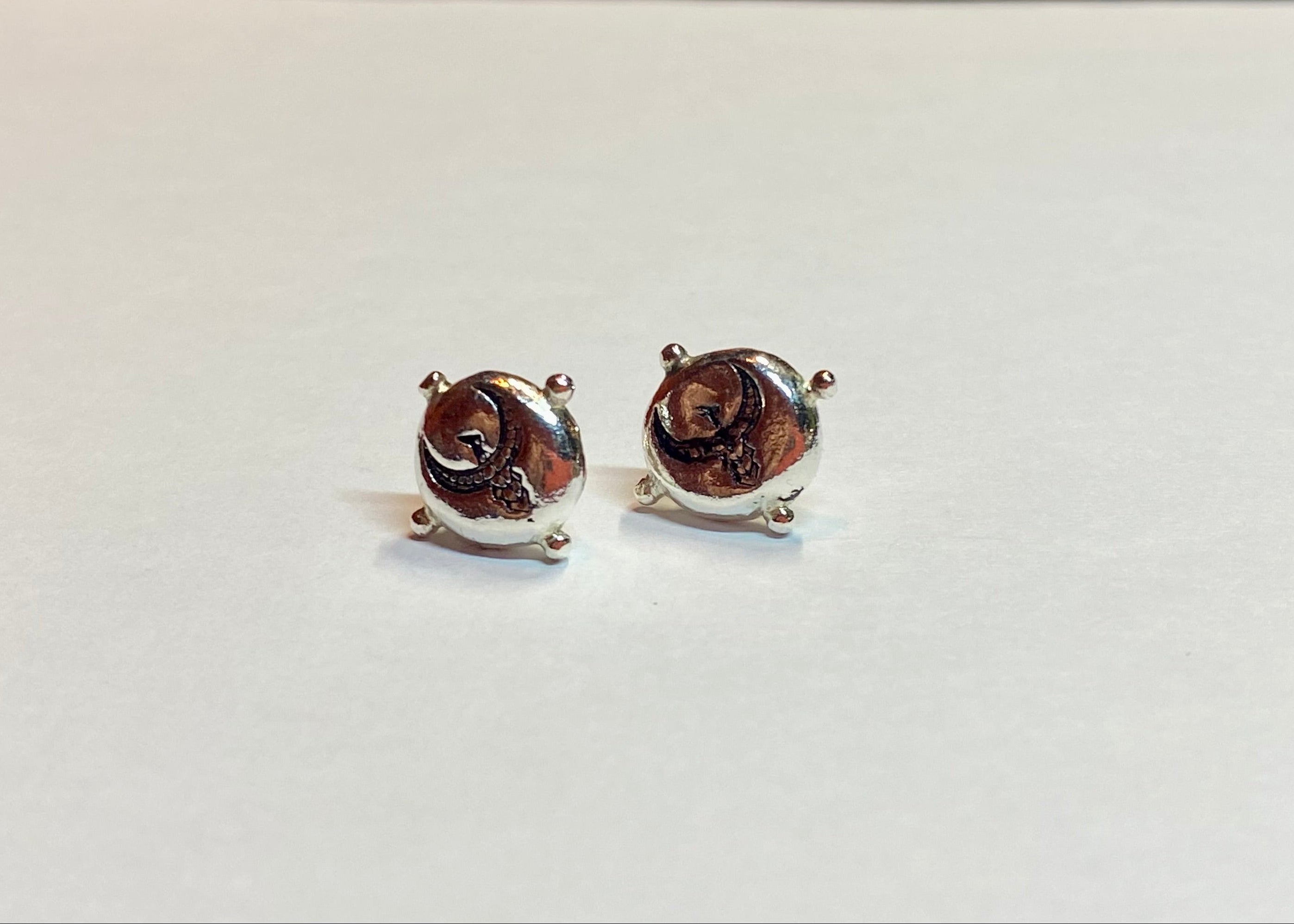 Phoenix Pepita Studs
