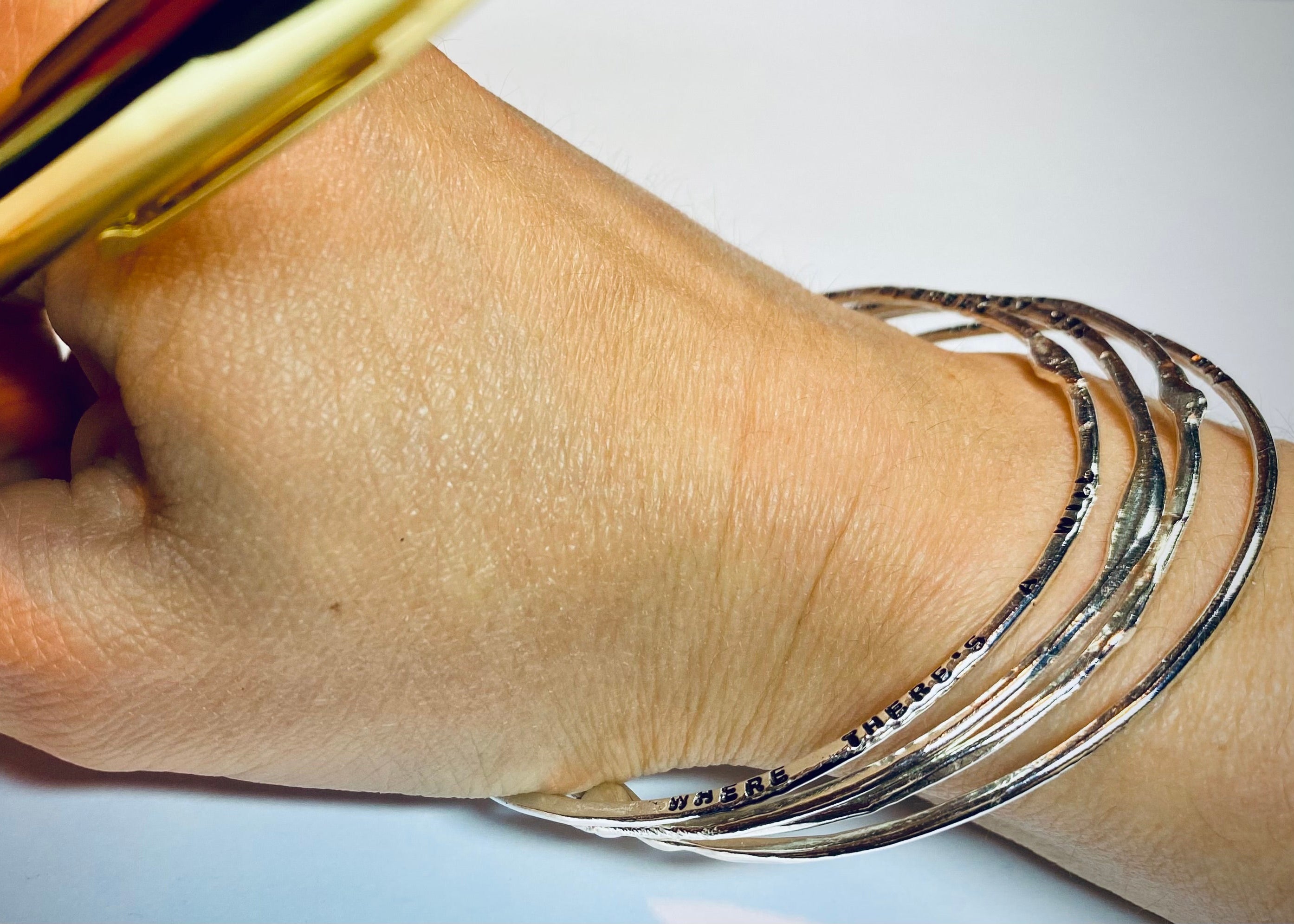 Minima organic bangle