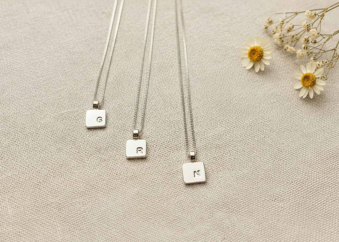 Minima tile Necklace