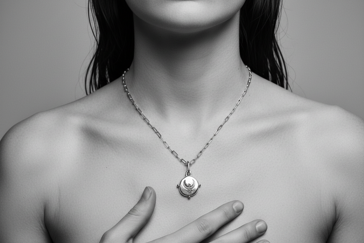 Phoenix Coriandoli Necklace