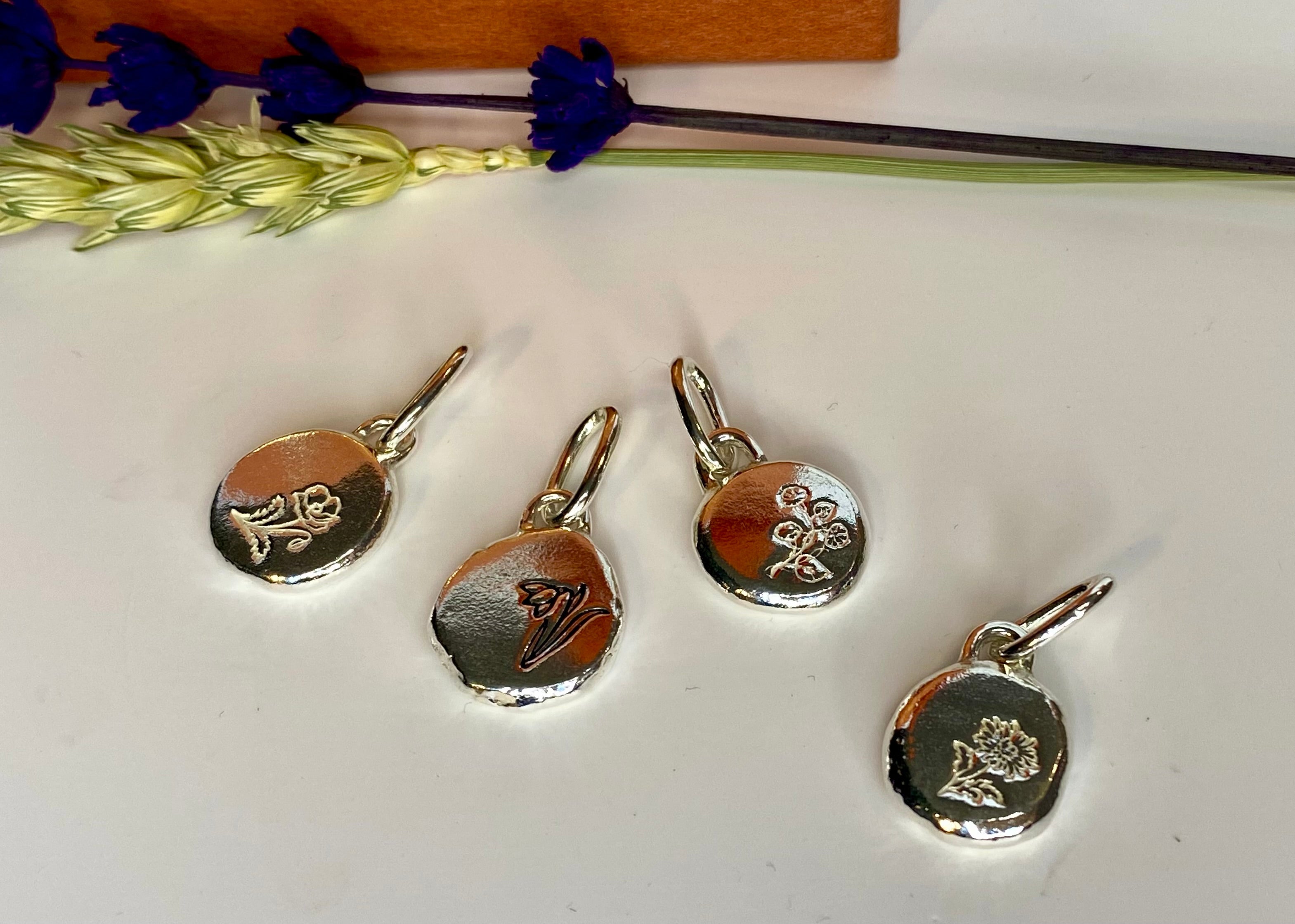 Birth Flower Coriandoli Necklace
