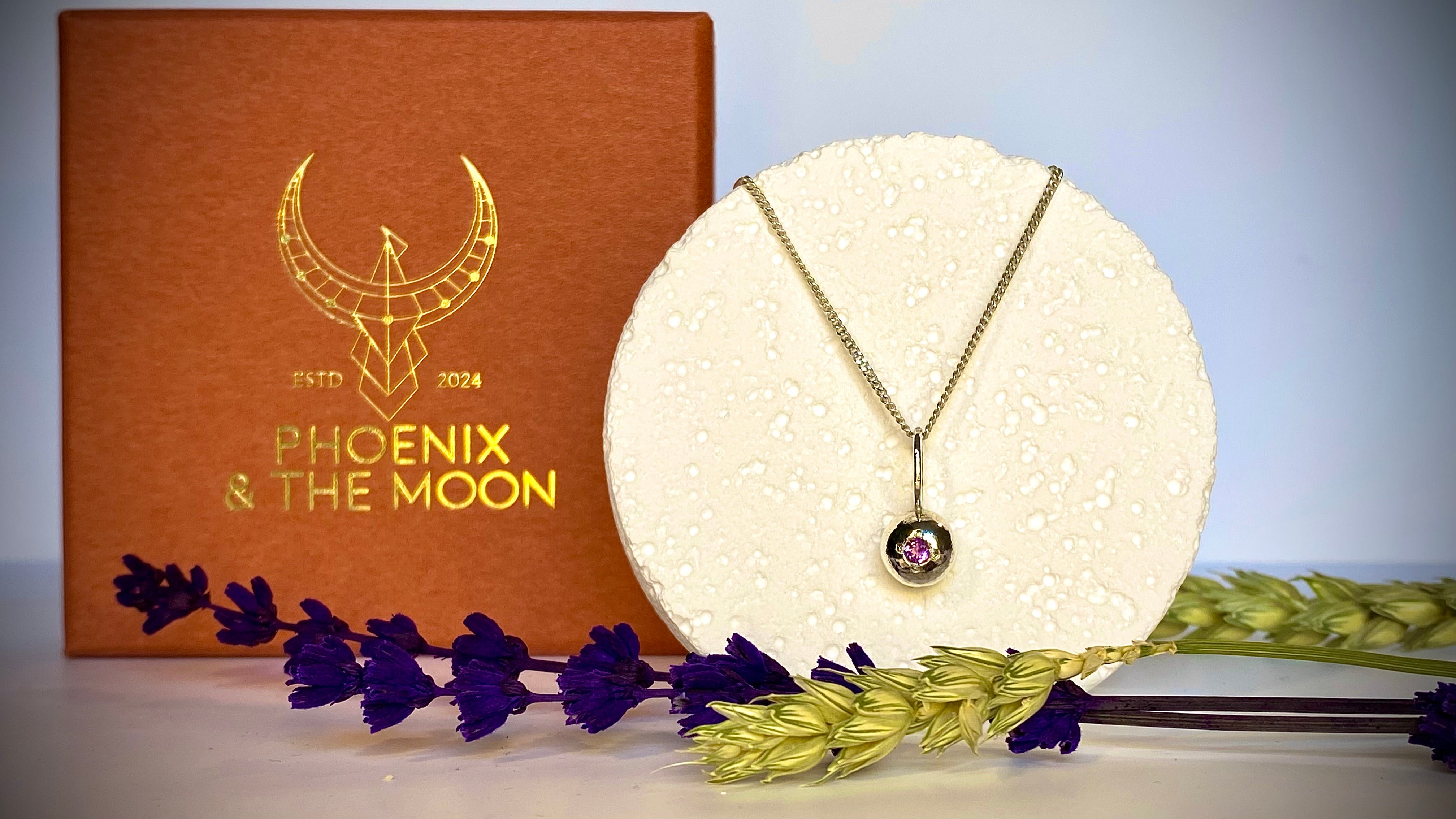 Organic pepita charm necklace