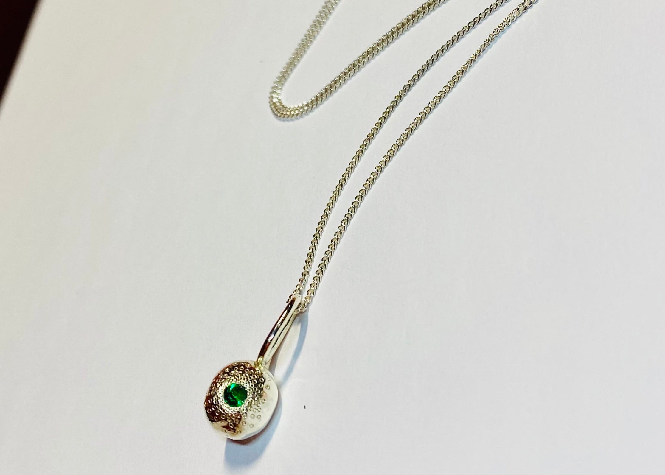 Misty Classic Pepita necklace