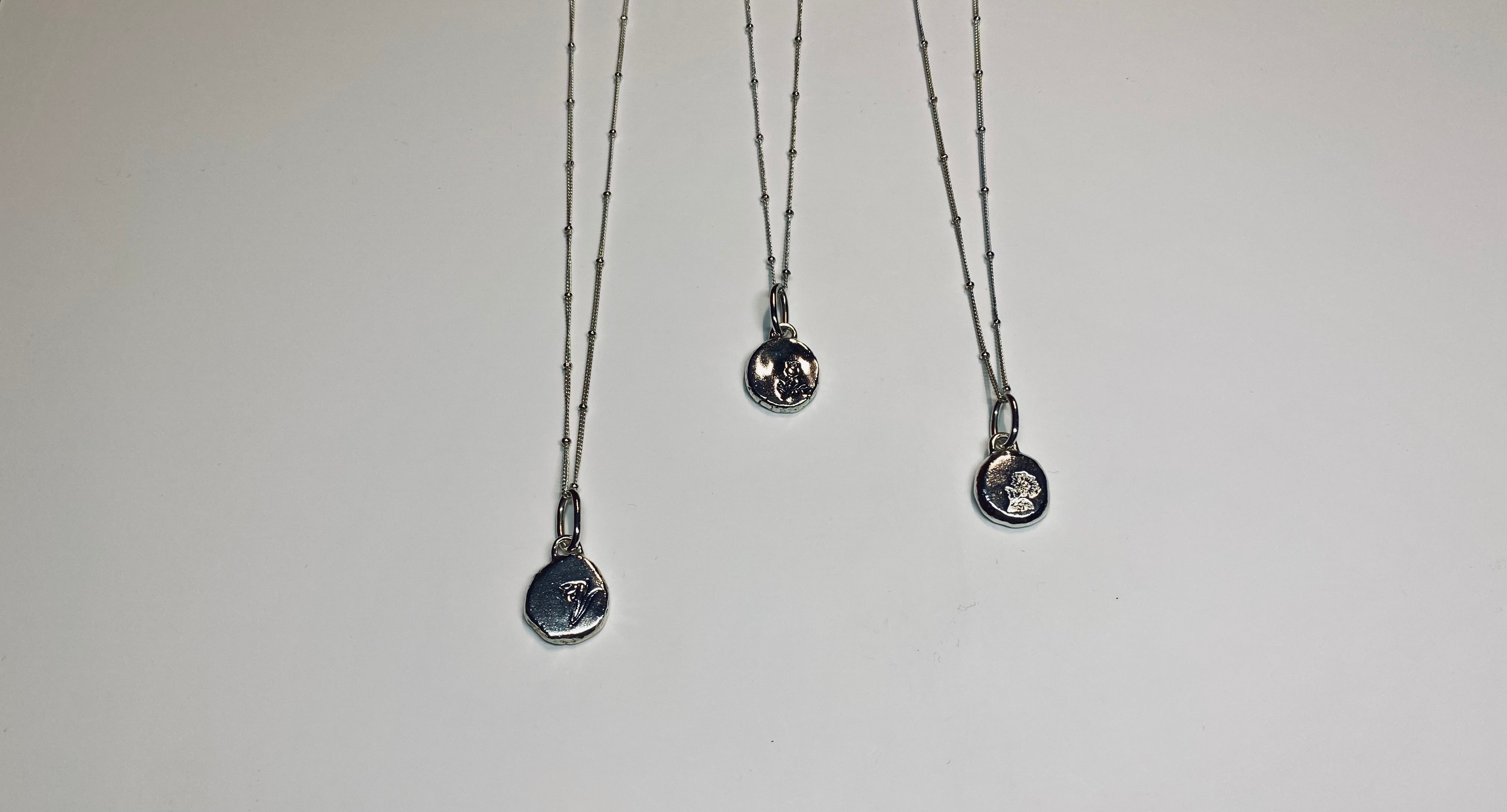 Birth Flower Coriandoli Necklace