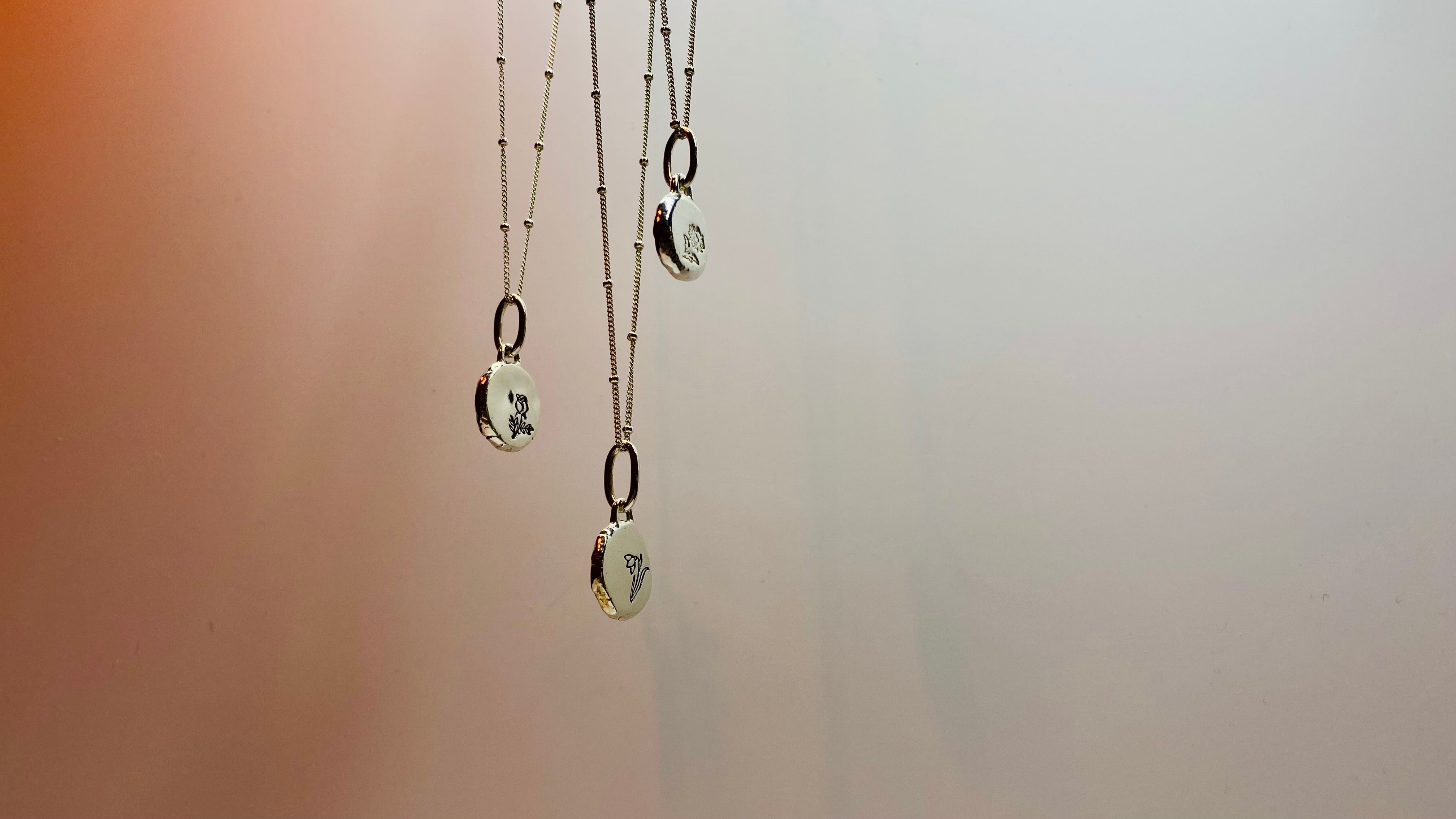 Birth Flower Coriandoli Necklace