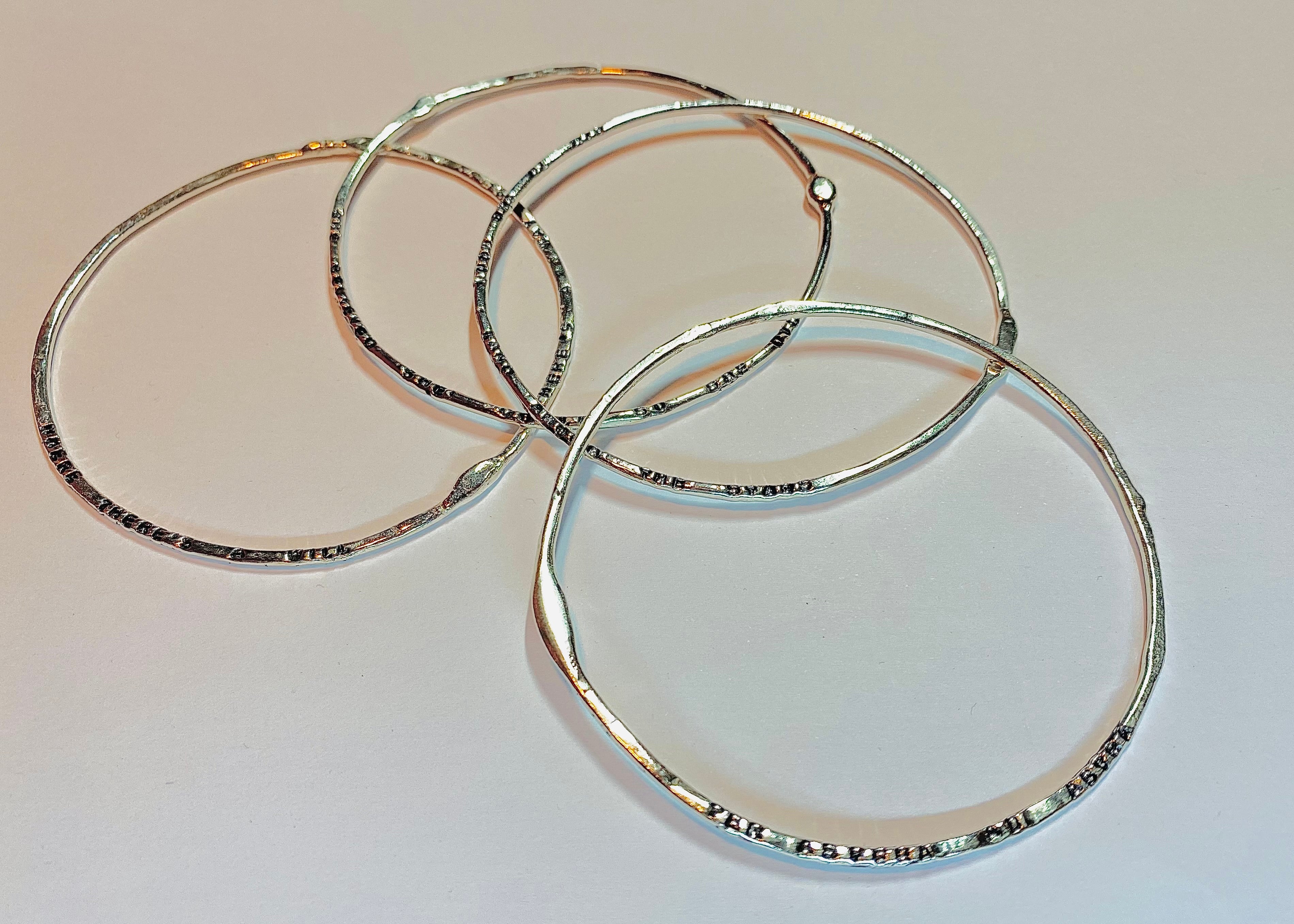 Minima organic bangle