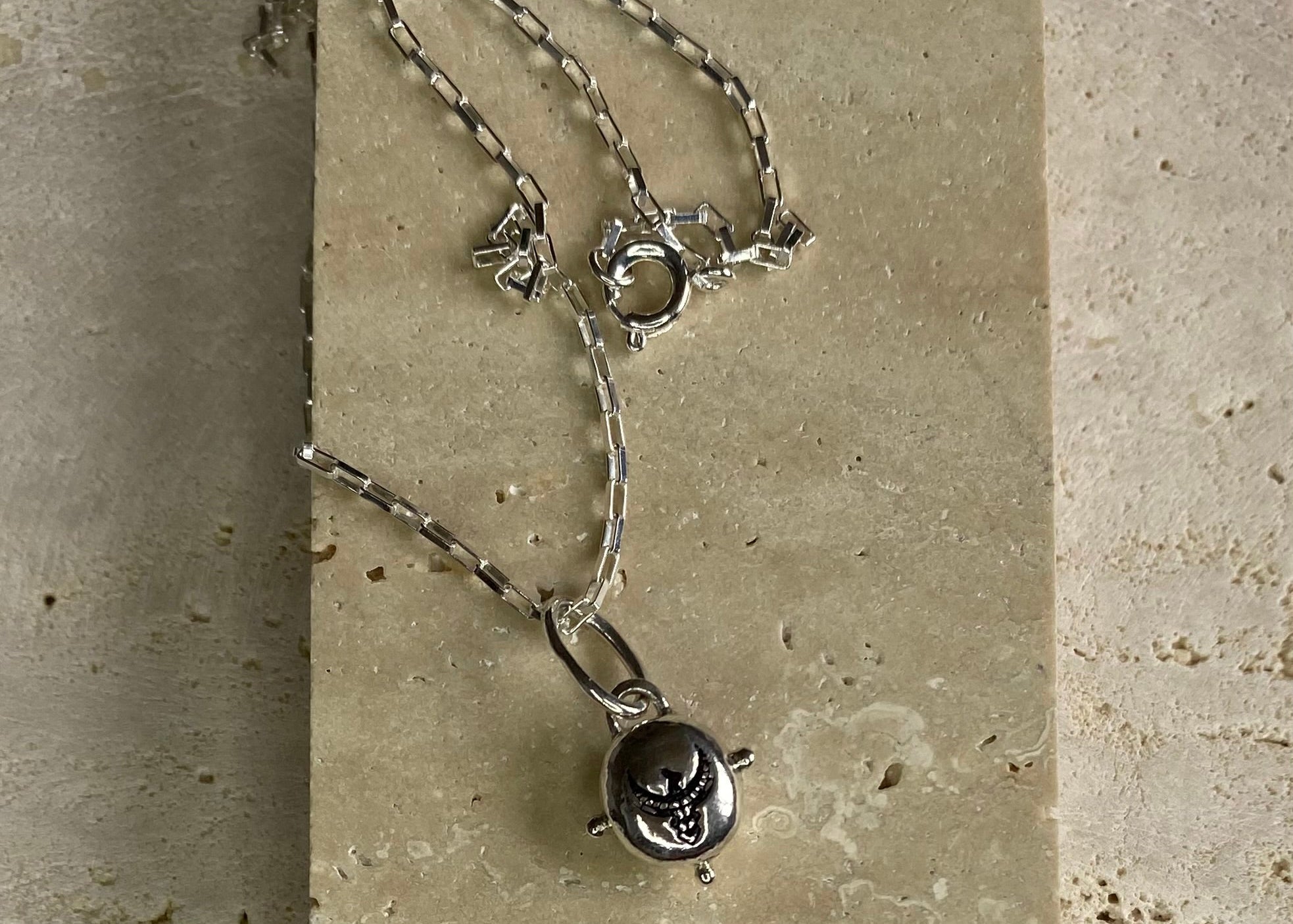 Phoenix Pepita necklace