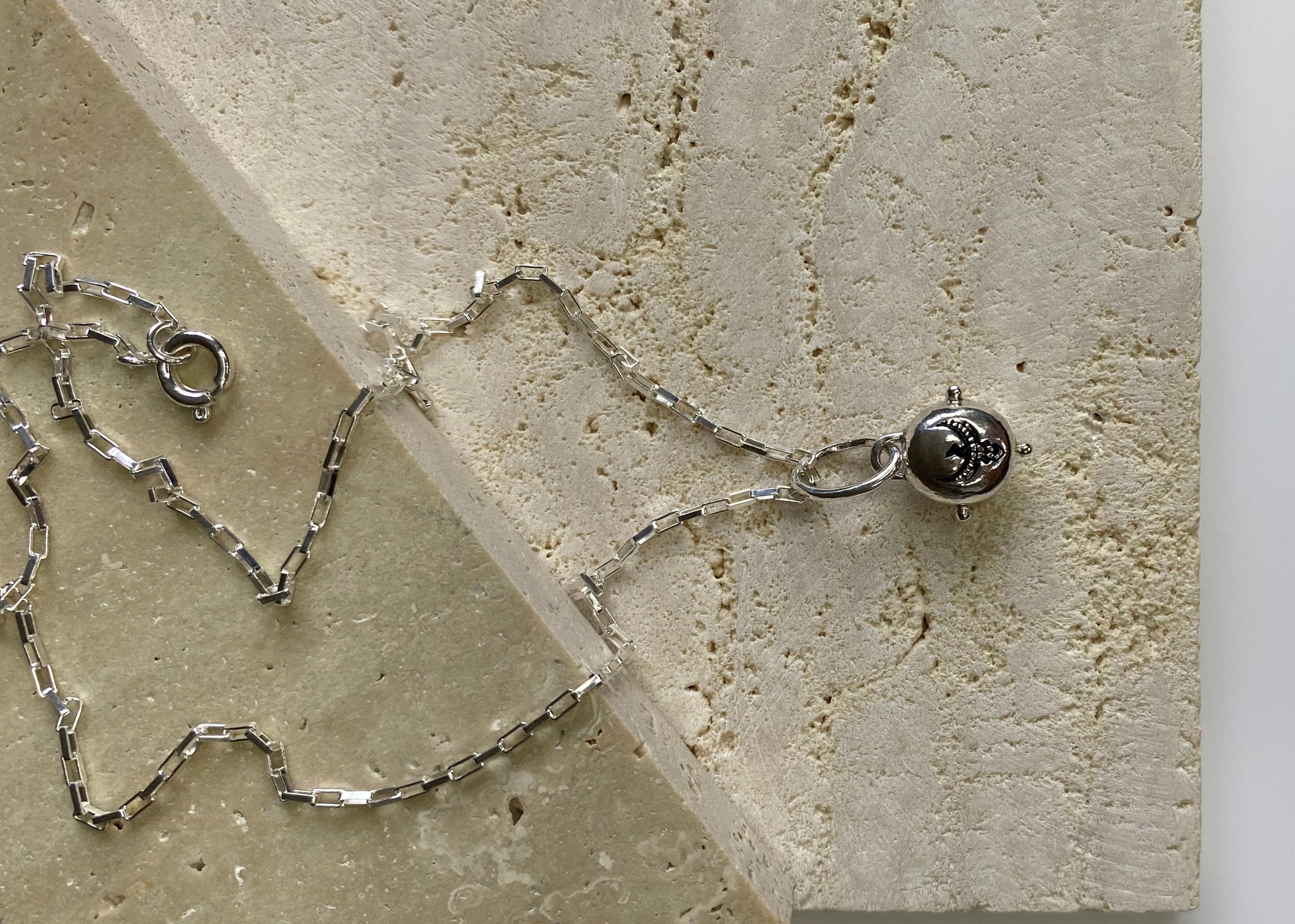 Phoenix Pepita necklace